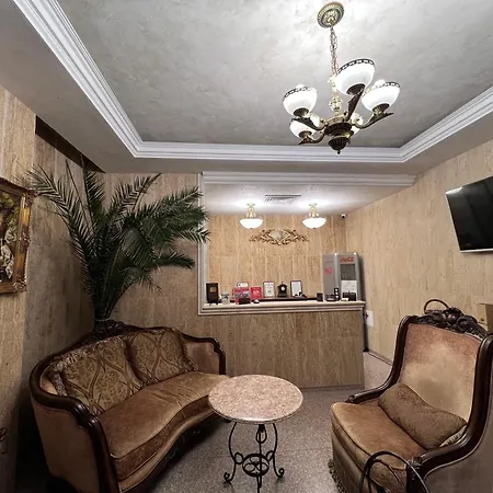 антик Hotell
