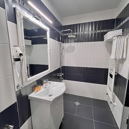 Hotell антик Pernik