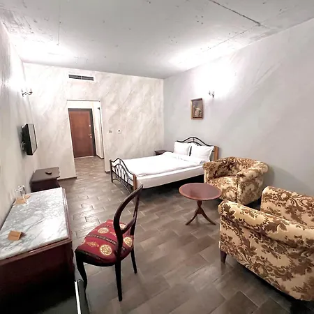 антик