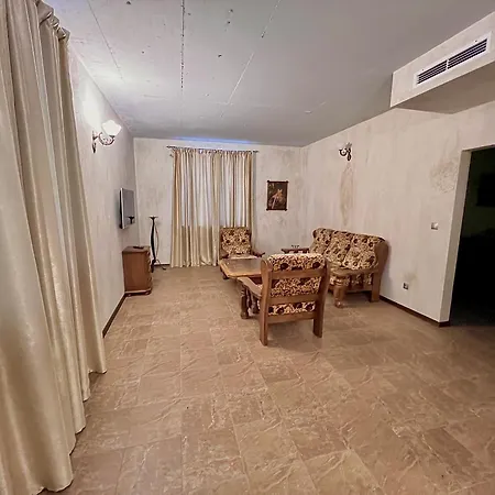 антик Hotell 2*