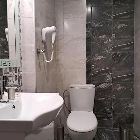 антик Hotell 2*