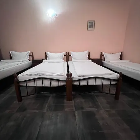 антик Hotell 2*